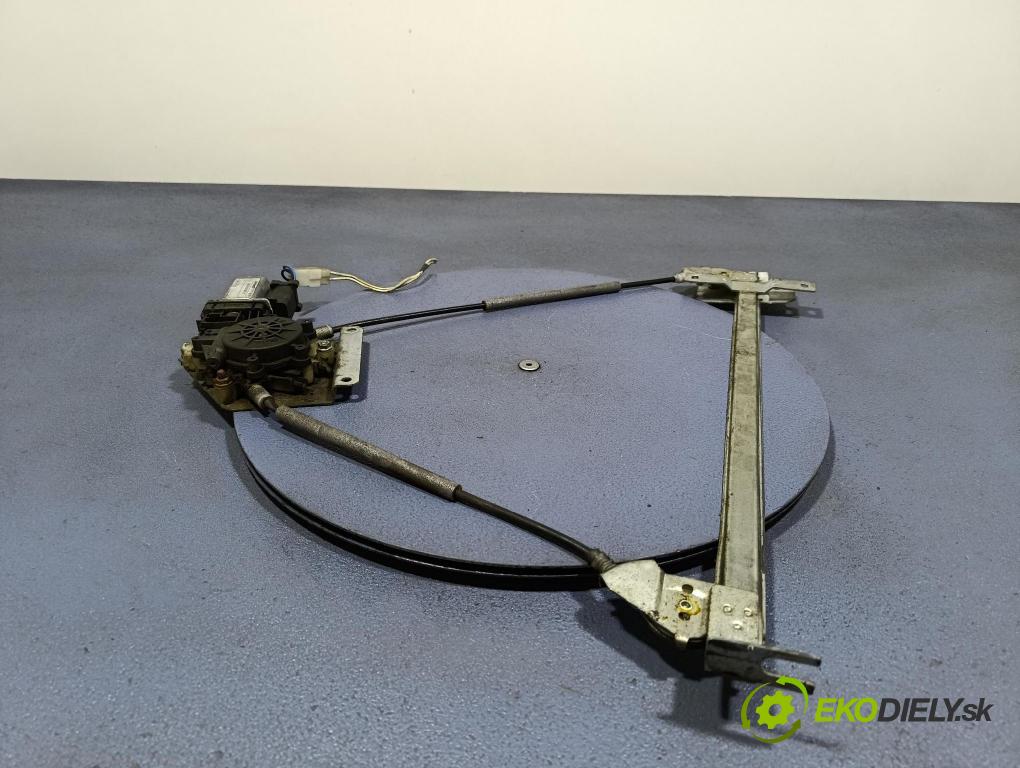 Mercedes Citaro 2010 mechanizmus okna Okná: Predné Vľavo: A6288200042
