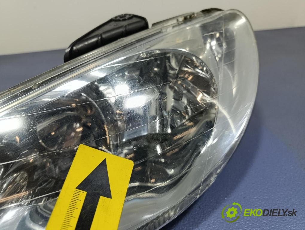 Peugeot 206 2005 Reflektor: Vľavo: 9628666880