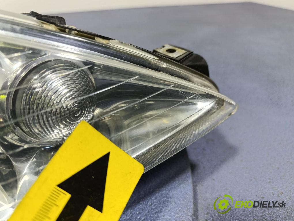 Peugeot 206 2005 Reflektor: v pravo: 9628666780
