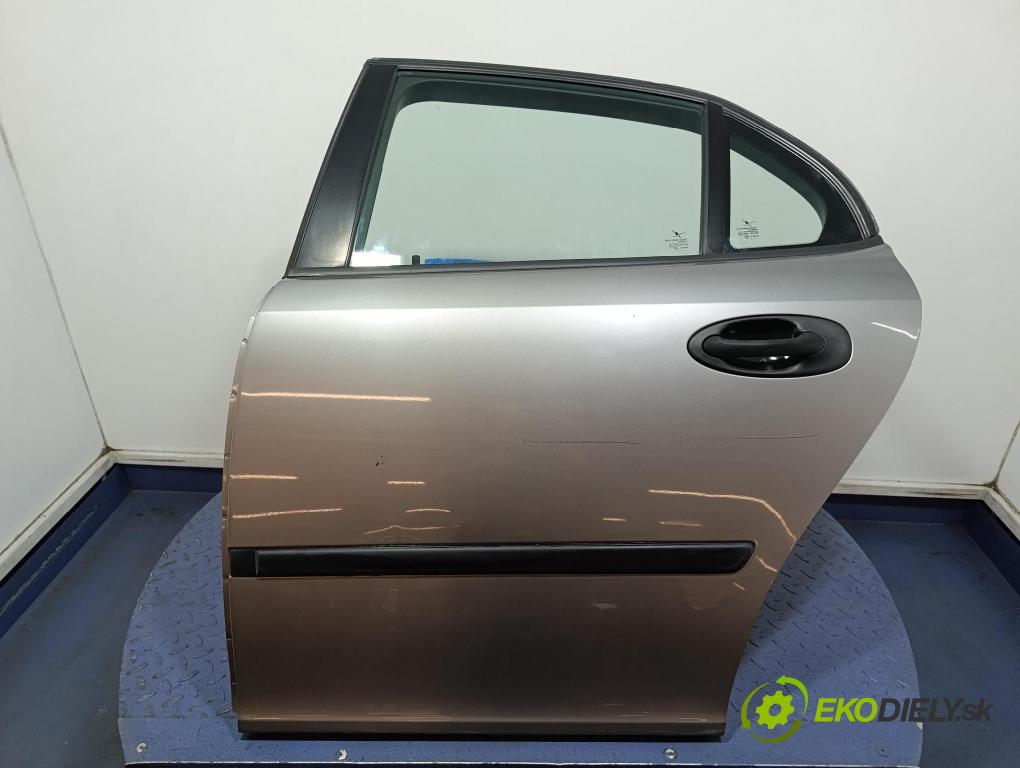 Saab 9-3 2004 dvere zad Vľavo: