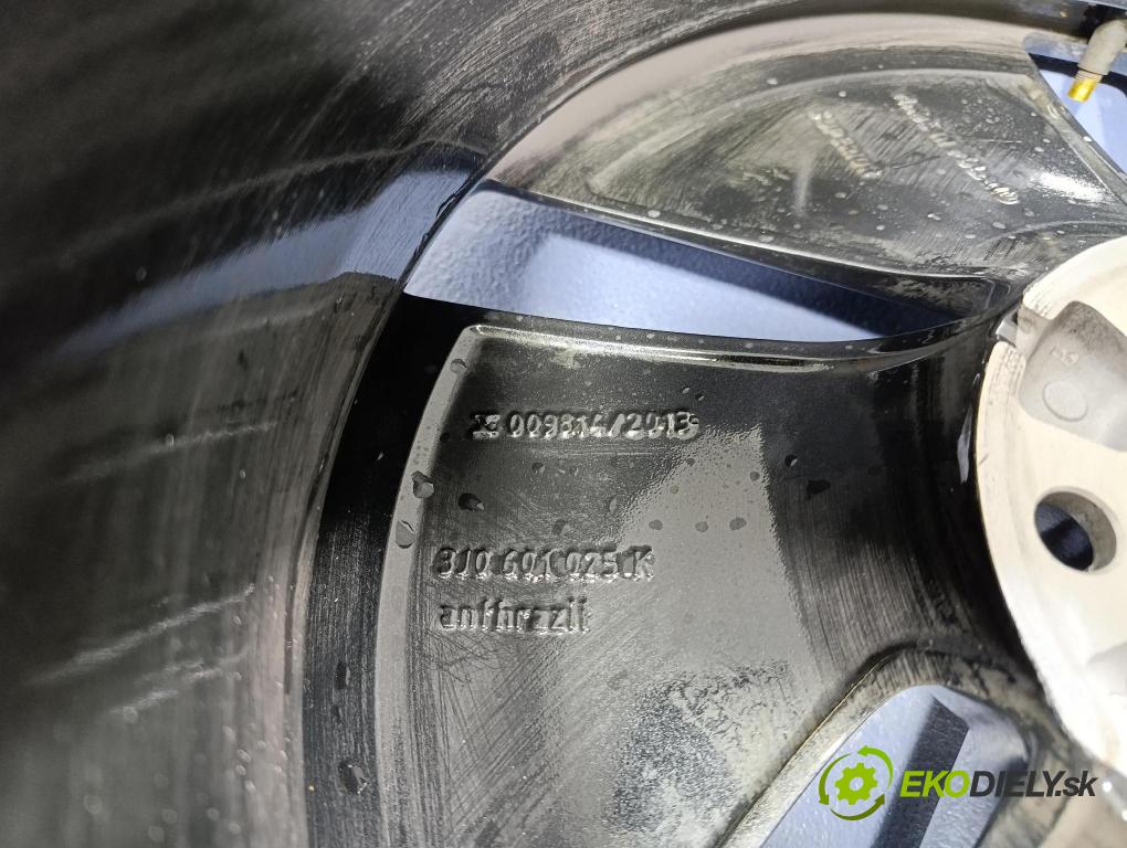 Volkswagen Passat 0 Ráfiky: Hlinikové: 3J0601025B