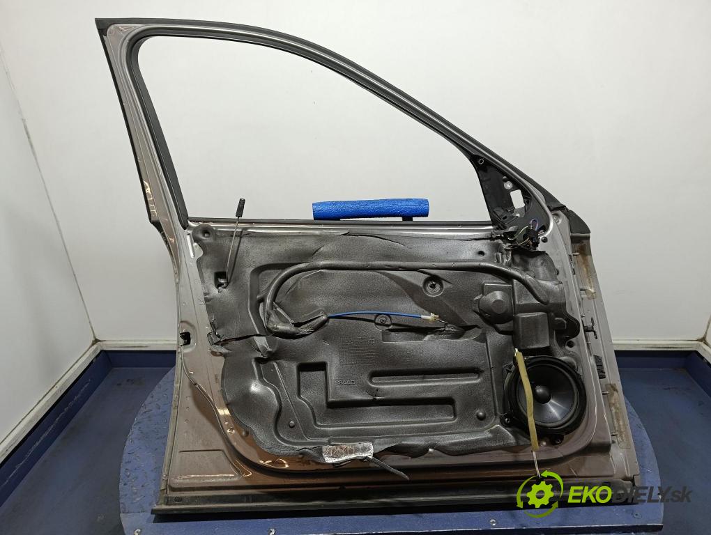 Saab 9-3 2004 dvere Predné Vľavo: 