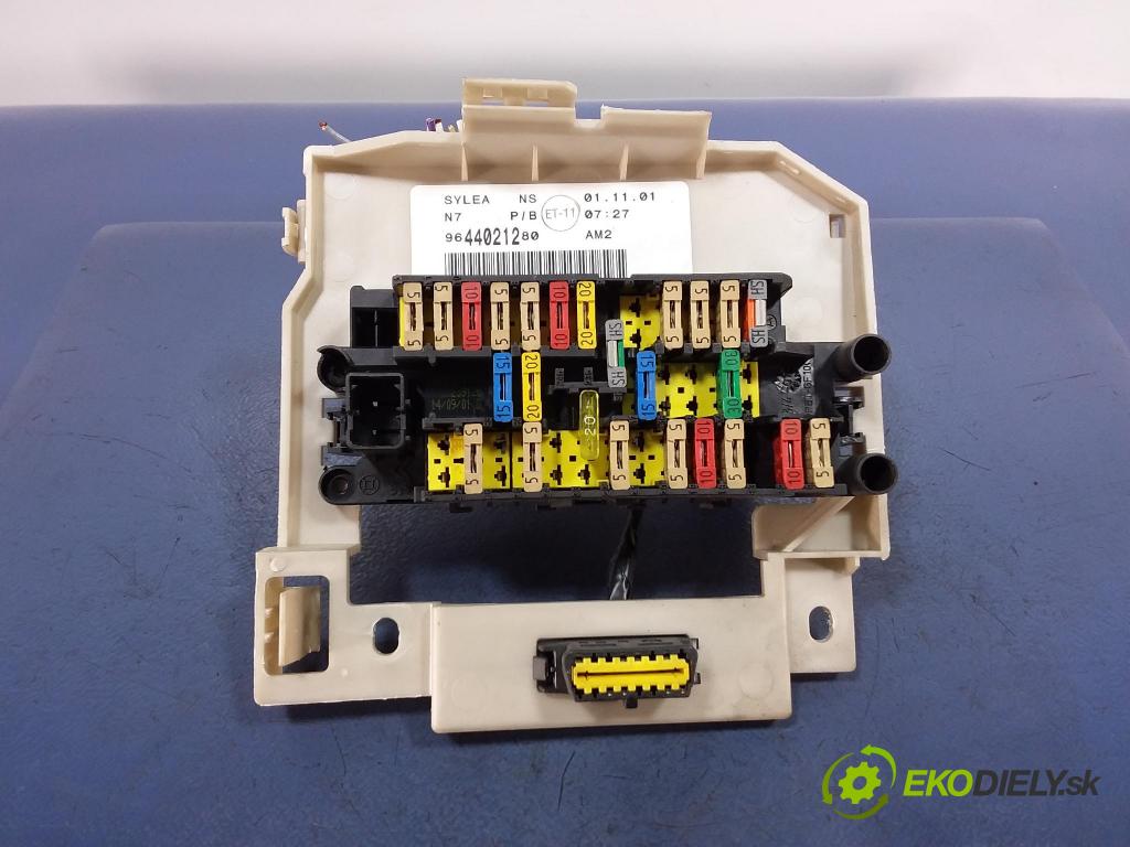 Citroen Xsara 2001 skříňka Pojistky 9644021280