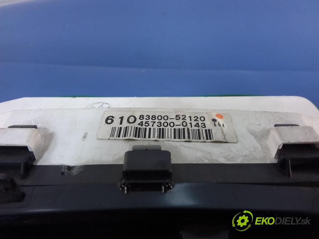 Toyota Yaris 1999 prístrojovka/ budíky 83800-52120