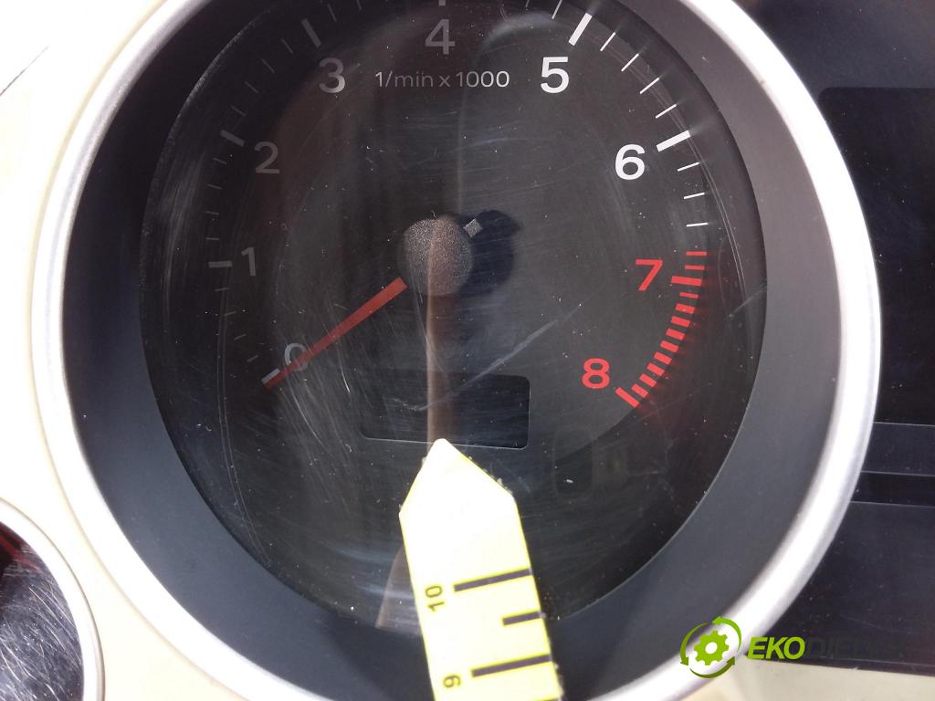 Audi A4 0 prístrojovka/ budíky 8H0920982B
