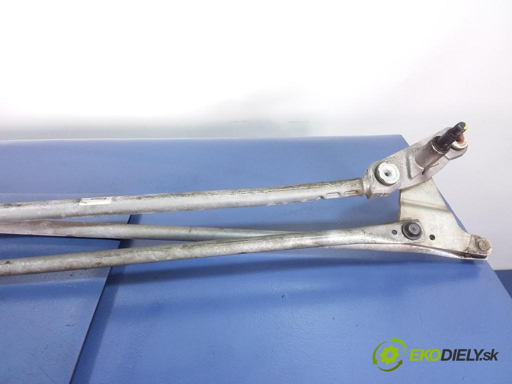 Renault Modus 2007 mechanismus motorek Stěrače: před 8200141270