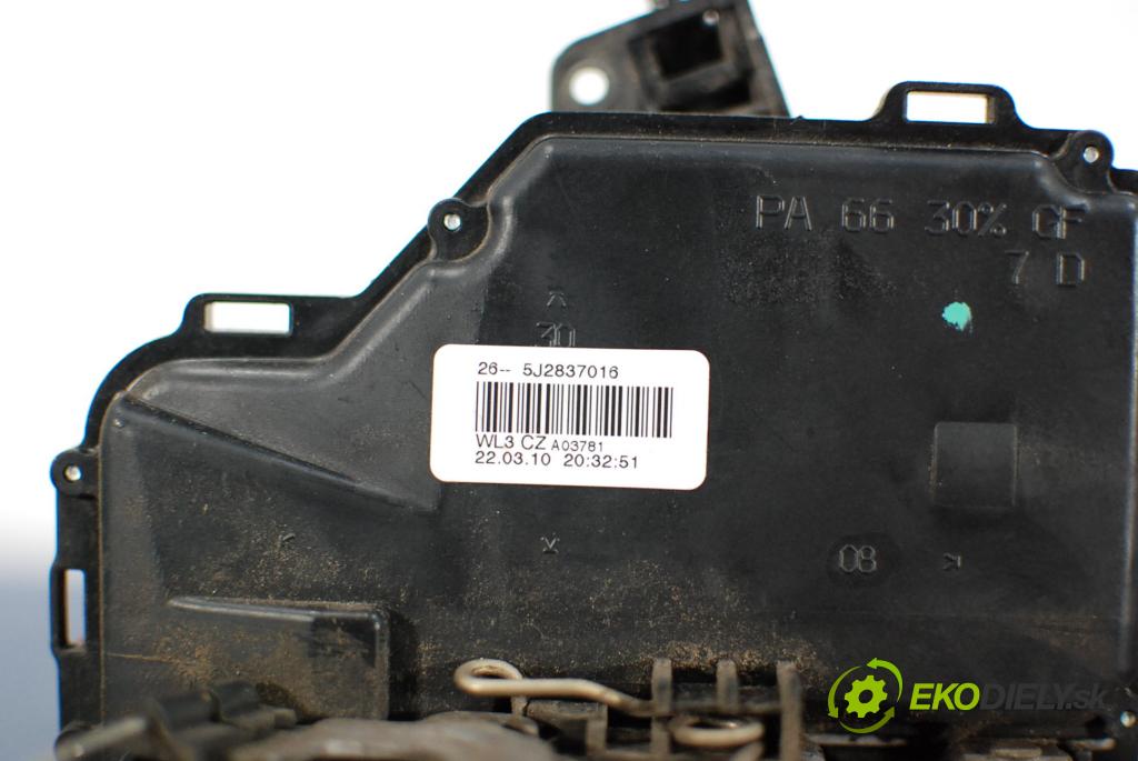Skoda Fabia 2010 zámek dveře před v pravo: 