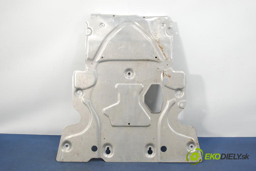 Land Rover Range rover 0 kryt Plast: podvozek: CPLA-5F002