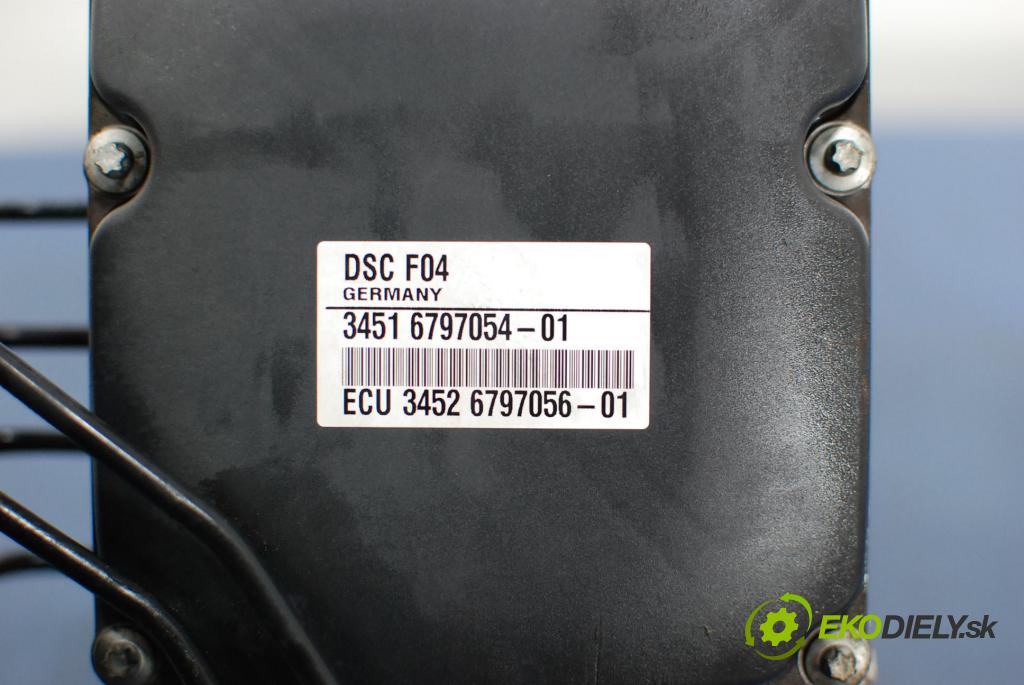Bmw Seria 7 2010 čerpadlo ABS x 6797054