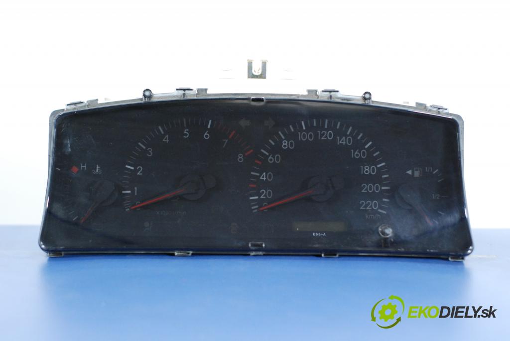 Toyota Corolla verso 2002 prístrojovka/ budíky 8380013110