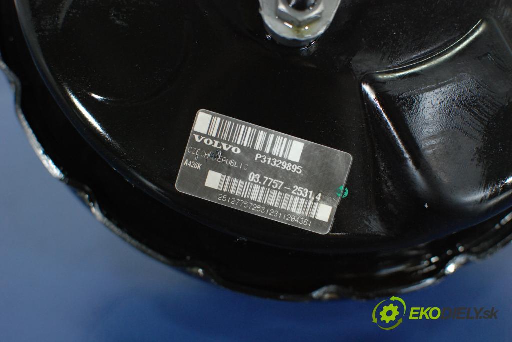 Volvo S60 2012 servo Brzdní: P31329895