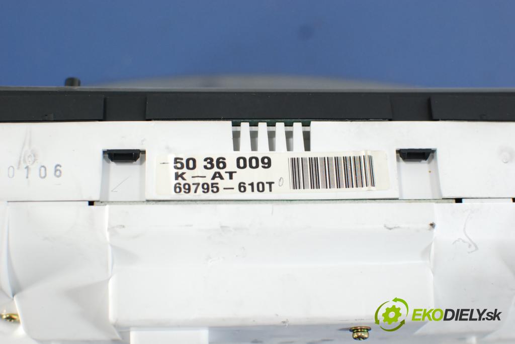 Saab 9-5 1998 prístrojovka/ budíky 69795-610T