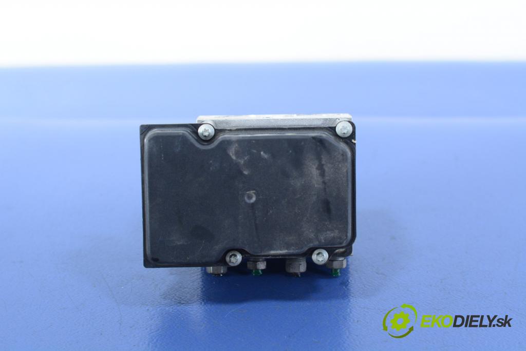Renault Scenic 2007 čerpadlo ABS x 8200737985