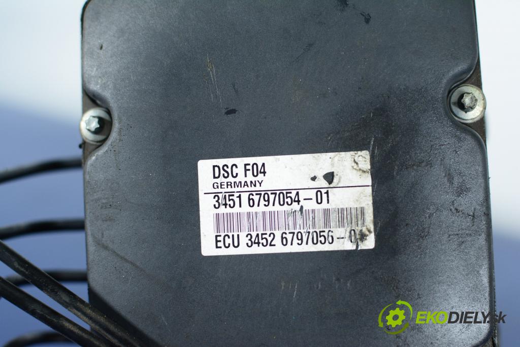 Bmw Seria 7 2010 čerpadlo ABS x 6797054