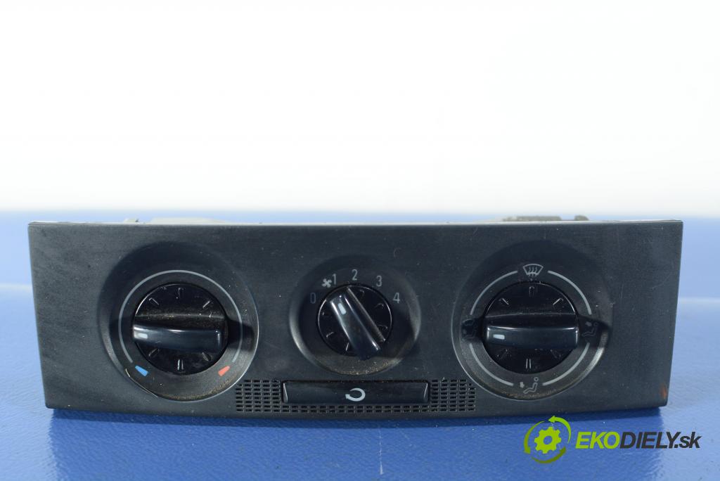 Skoda Fabia 2000 prepínač Klimatizácia: Prúd vzduchu: 6Q0819045B