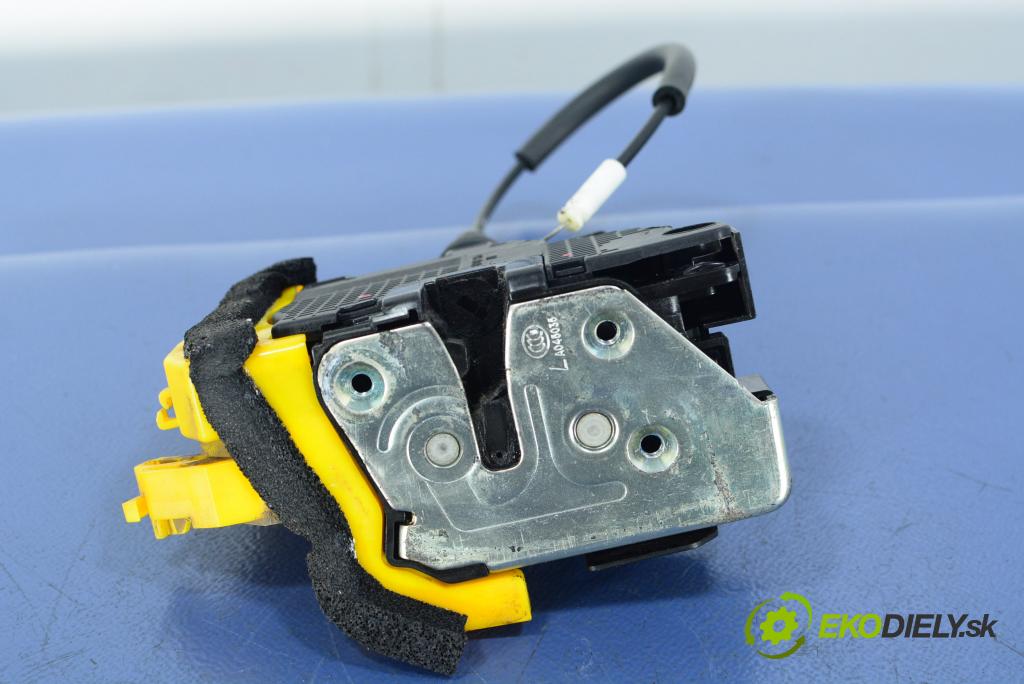 Kia Ceed 2013 zámok dvere Predné Vľavo: 81310-A2000