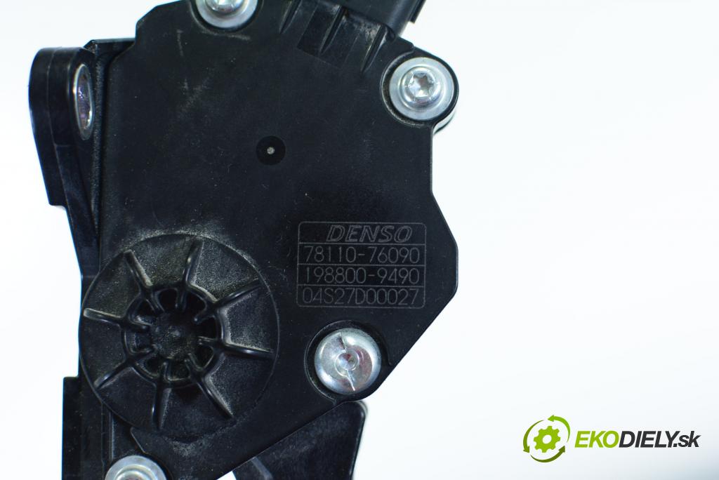 Lexus CT 2015 pedal Plyn: 78110-76090