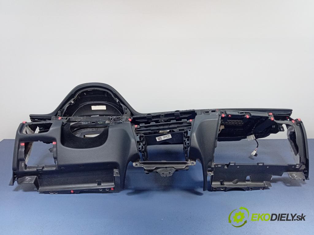Bmw X5 2013 kokpit,pristrojová doska
