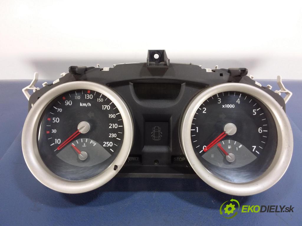 Renault Megane 2003 prístrojovka/ budíky 8200306538A