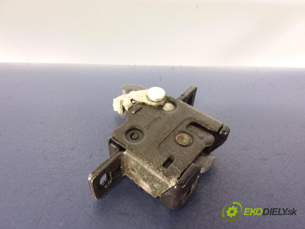 Audi A6 1997 zámek Klapky: kufr 4A9827506C