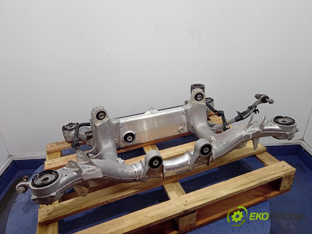 Bmw Seria 7 2017 výstuha Pozastavenia: zad 6883918