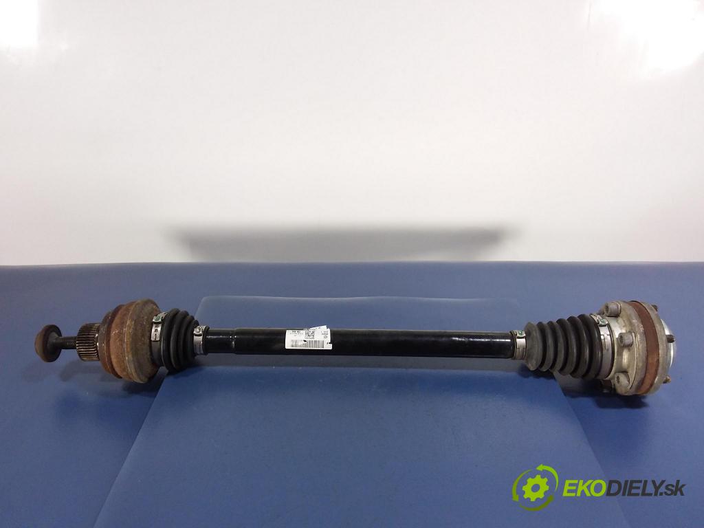 Audi A6 2015 poloos Prava: zad 8R0501203C