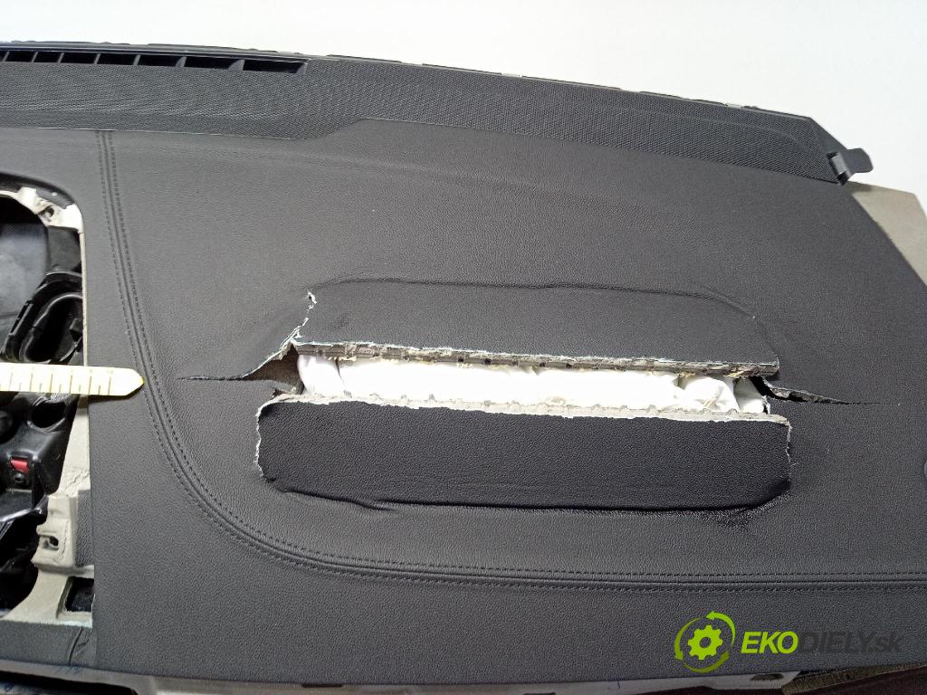 Bmw Seria 6 0 kokpit,pristrojová doska 9394223