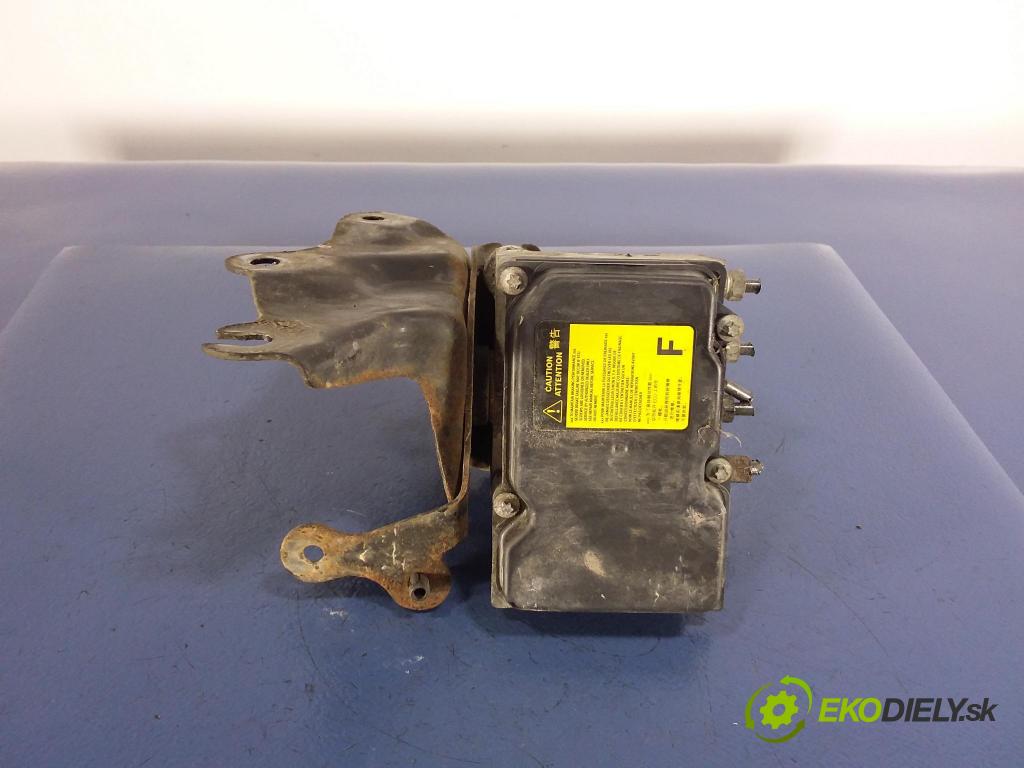 Toyota Auris 2010 čerpadlo ABS x 0265800986