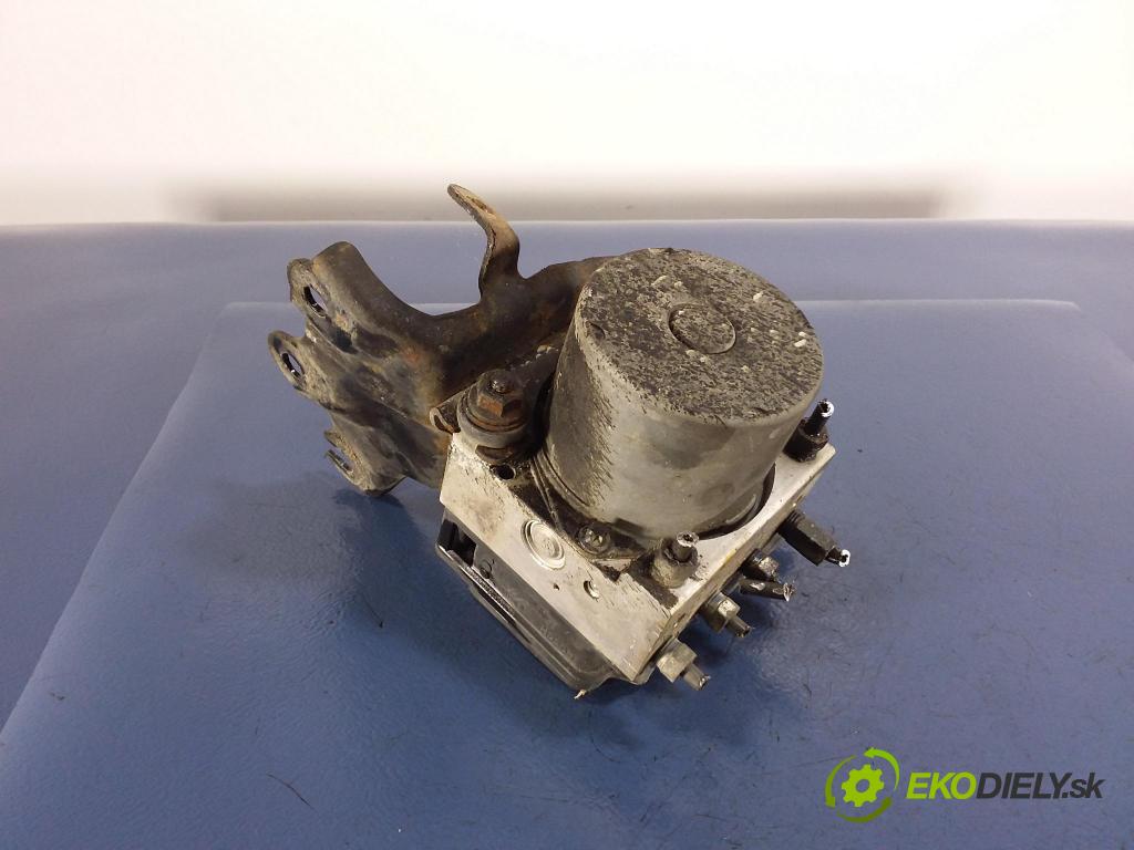 Toyota Auris 2010 čerpadlo ABS x 0265800986