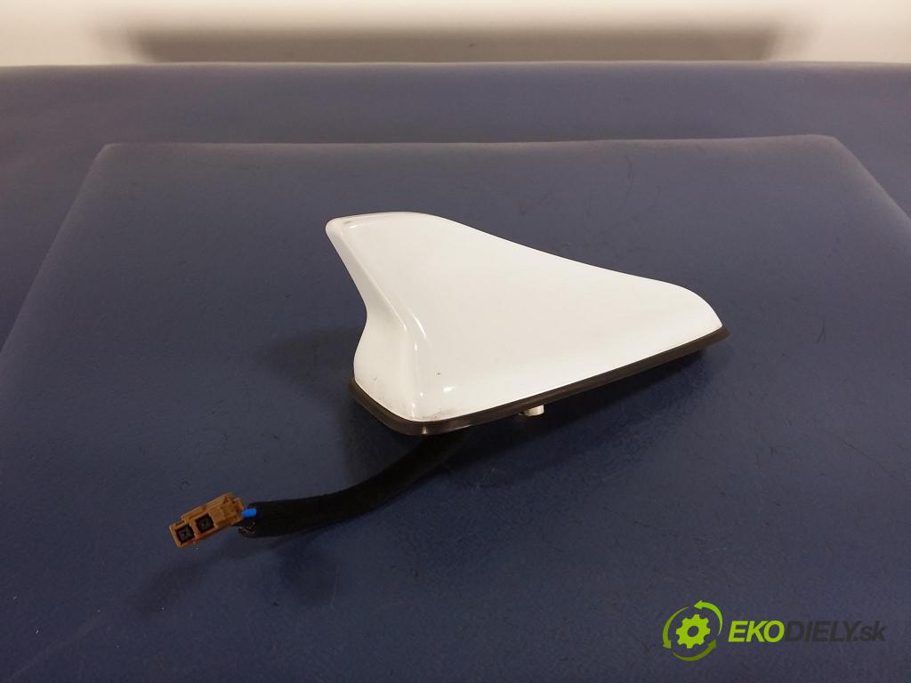 Kia Ceed 2018 Antena 96210-J7100