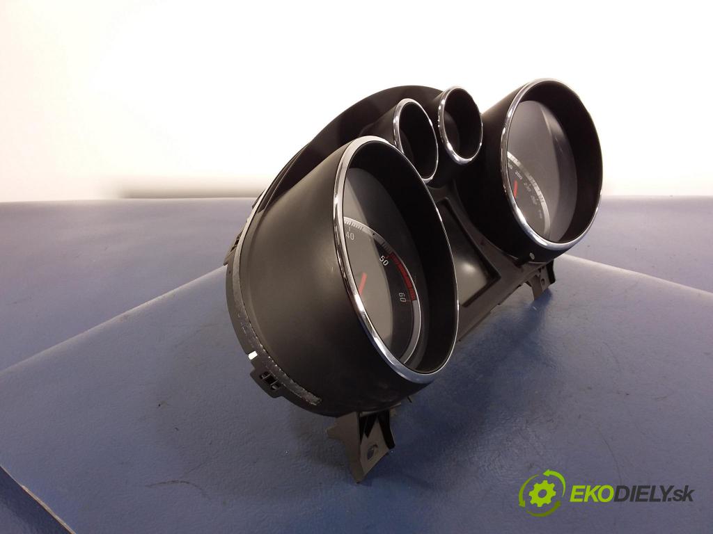 Opel Insignia 2009 prístrojovka/ budíky 12844138