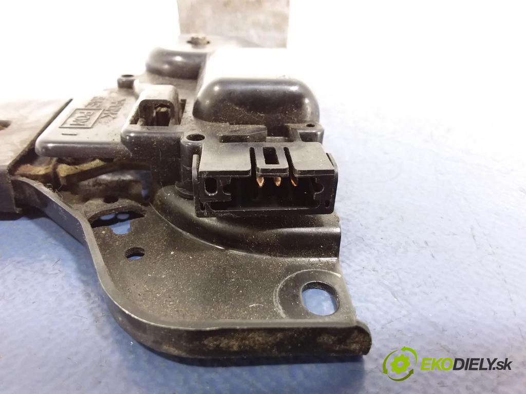 Cadillac Cts 0 zámok Klapky: kufra: 25705649