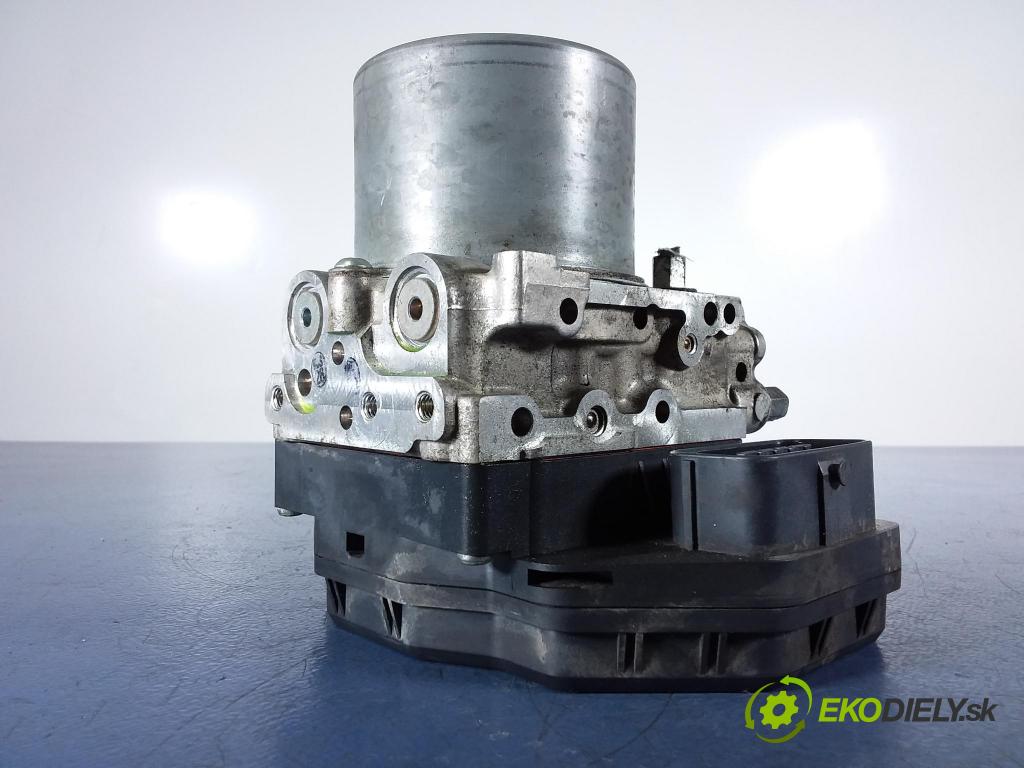 Mazda 6 2008 čerpadlo ABS x 133800-4451