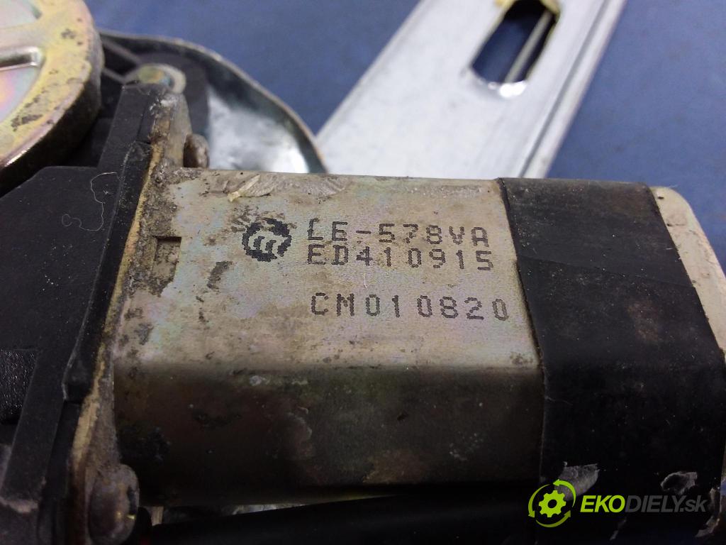 Mazda Xedos 2001 mechanismus stahování Sklenka: Zad: v pravo: