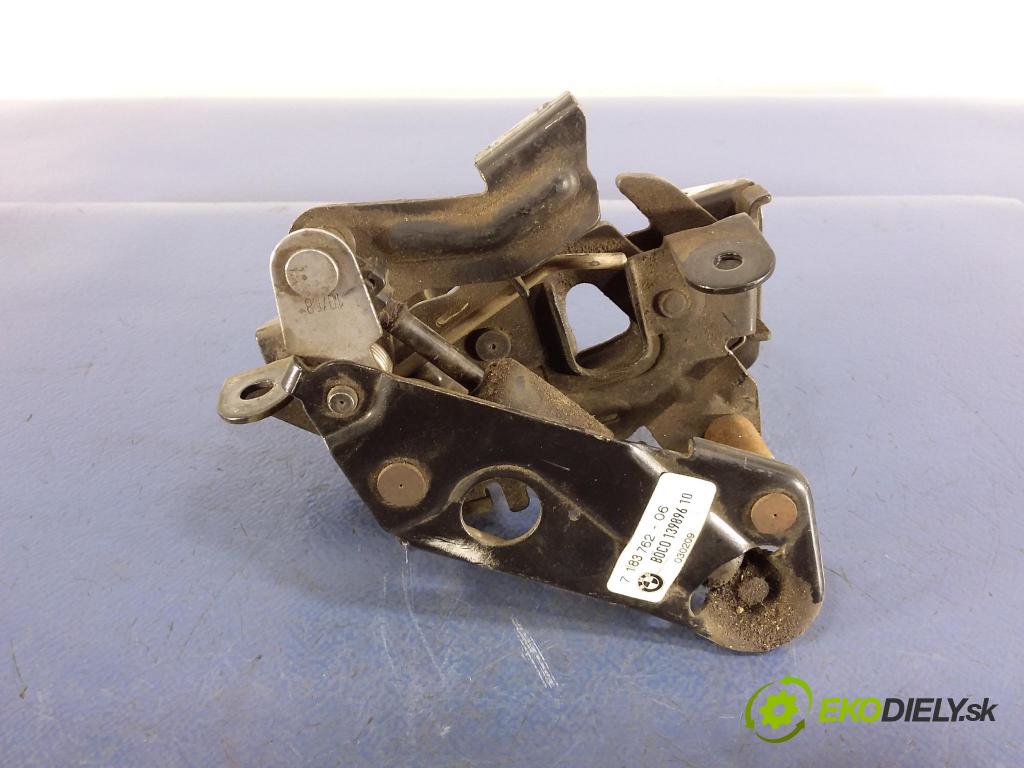 Bmw Seria 7 2009 zámek masky: 7183762