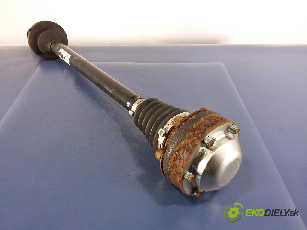 Audi A6 2004 poloos Prava: zad 4F0501203B