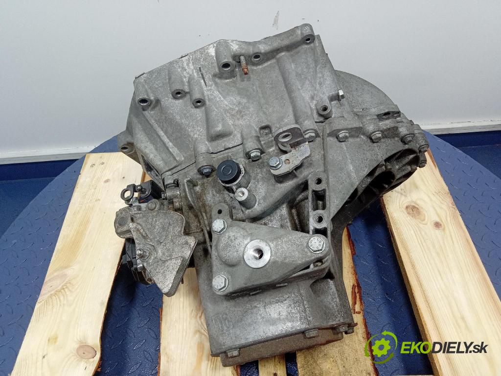 Peugeot 5008 2009 prevodovka Manualna 20EA11