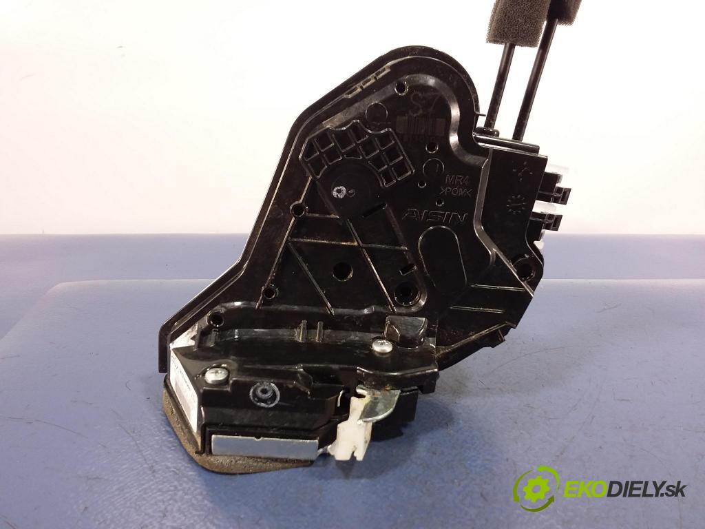 Honda Civic 2018 zámek dveře Zad: v pravo: 411330-16110
