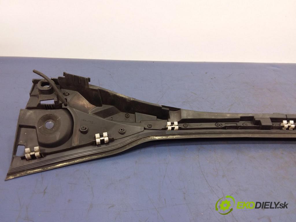 Renault Modus 2004 torpédo 8200213680