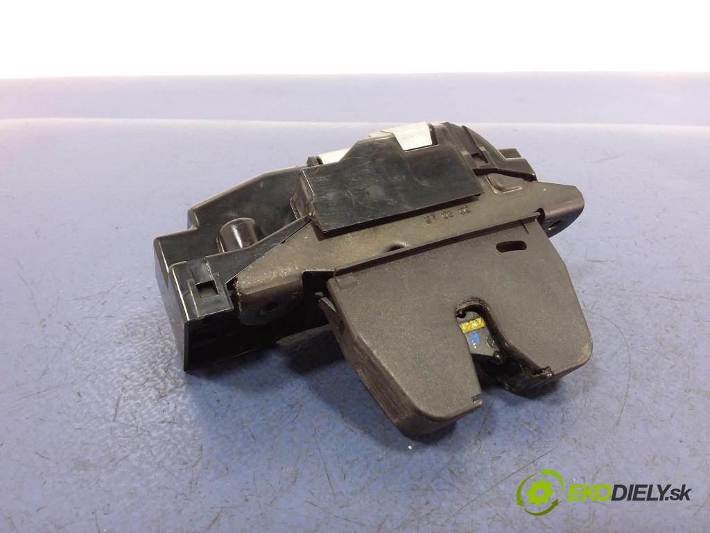 Peugeot 207 2006 zámek Klapky: kufr 9660403980