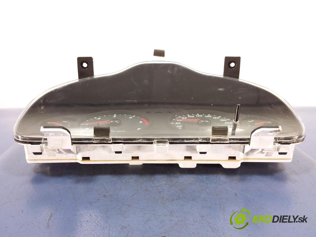 Hyundai Santa fe 2003 prístrojovka/ budíky 2004-65100H