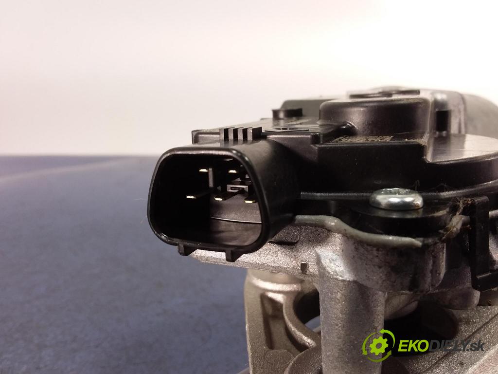 Toyota Corolla 2019 mechanismus motorek Stěrače: před 85110-12C80