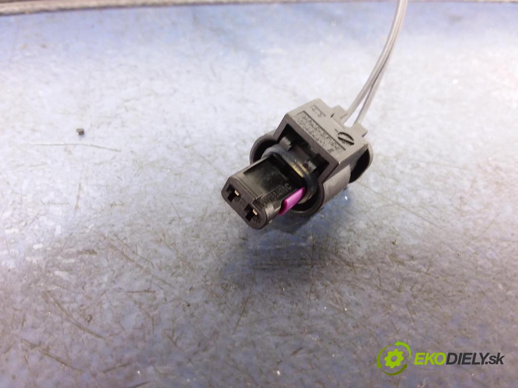 Jaguar Xf 2018 Světlo GX73-13A613-AH