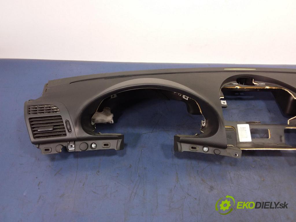 Mercedes E-klasa 2003 kokpit,pristrojová doska 2118600202