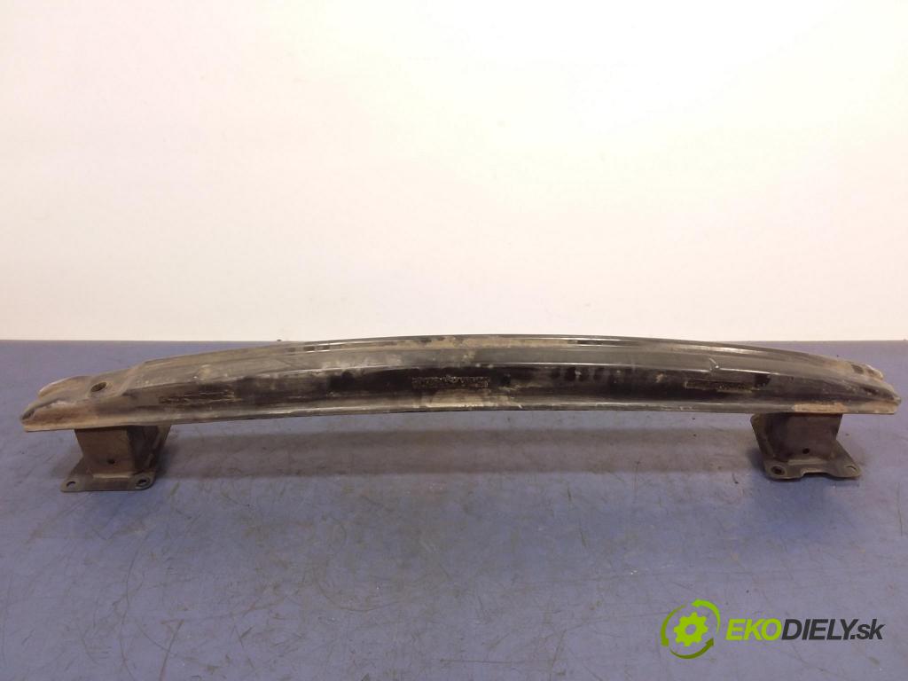 Vw Passat 2006 výztuha narazník Zad: