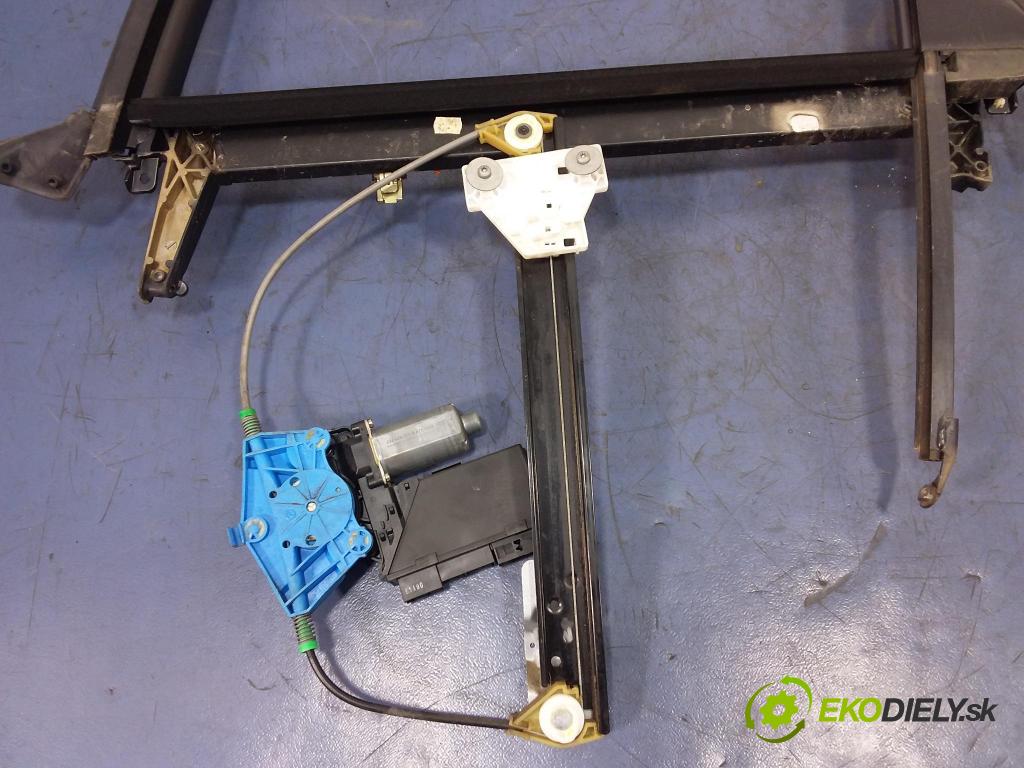 Audi A4 2001 mechanizmus okna Okná: zad Vľavo: 8E0839461B