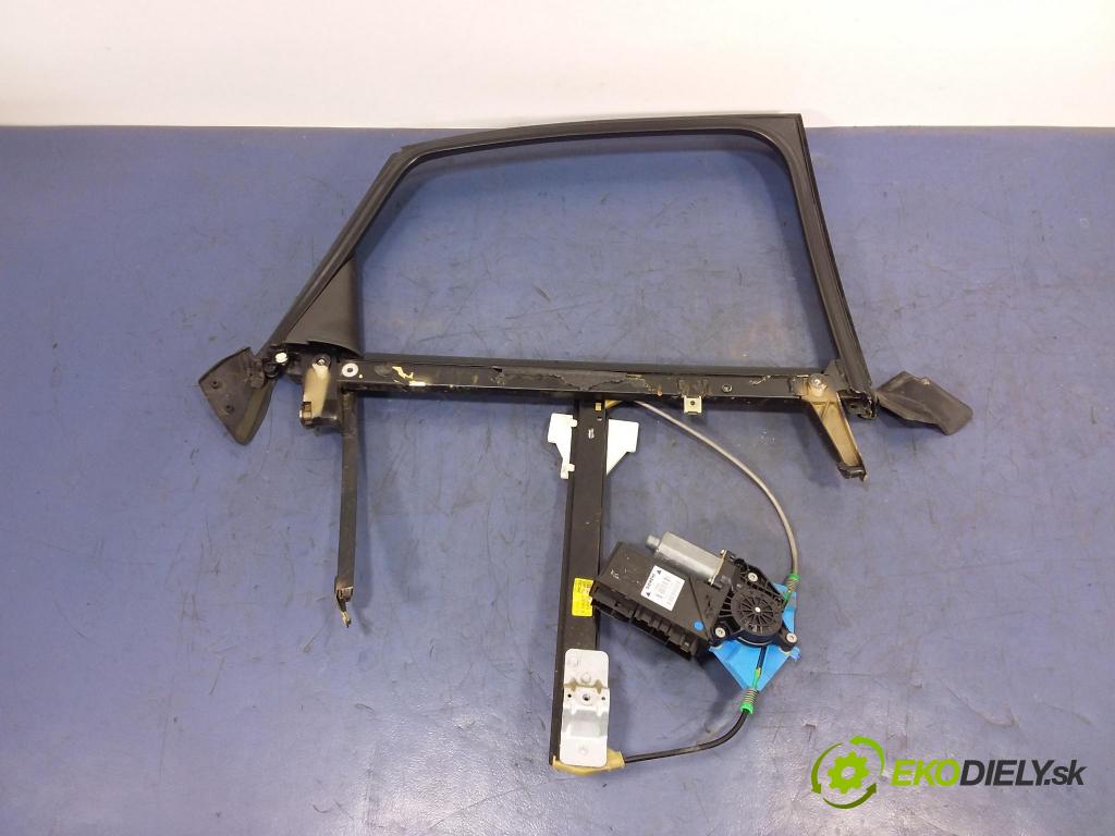 Audi A4 2001 mechanizmus okna Okná: zad Vľavo: 8E0839461B