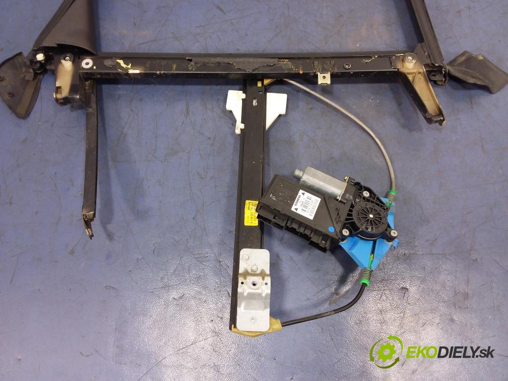 Audi A4 2001 mechanizmus okna Okná: zad Vľavo: 8E0839461B