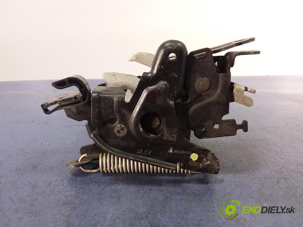 Bmw Seria 7 2015 zámek masky: 7347409