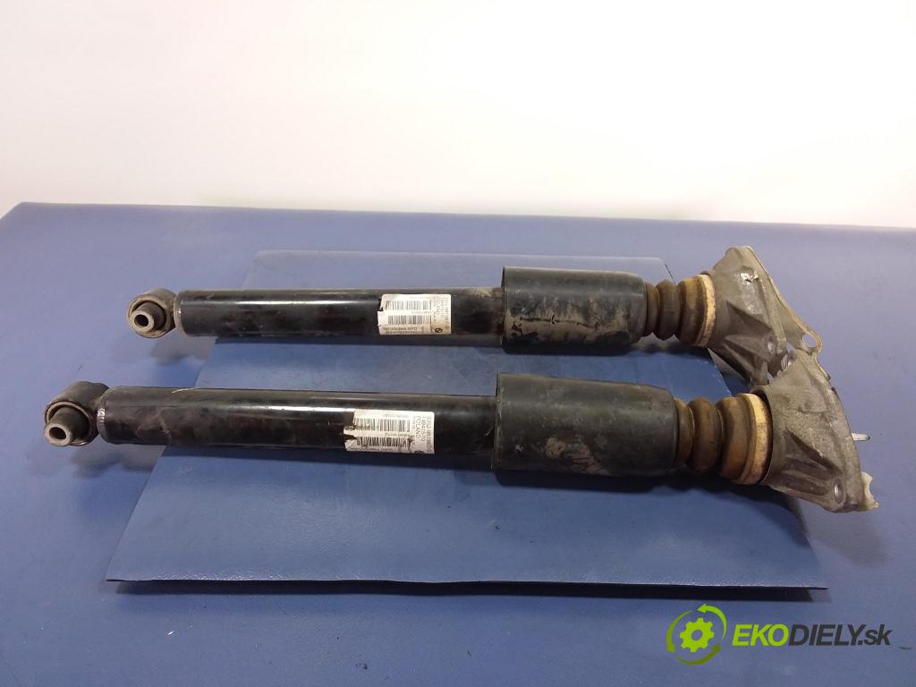 Bmw Seria 3 2016 tlmič zad Vľavo: 6873807